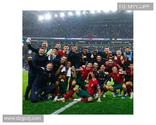 足球球星肯的成长历程与辉煌成就全面深度解读